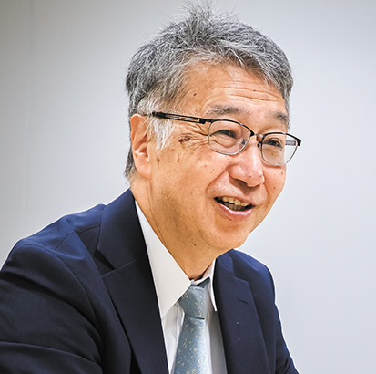 中須賀真一氏
