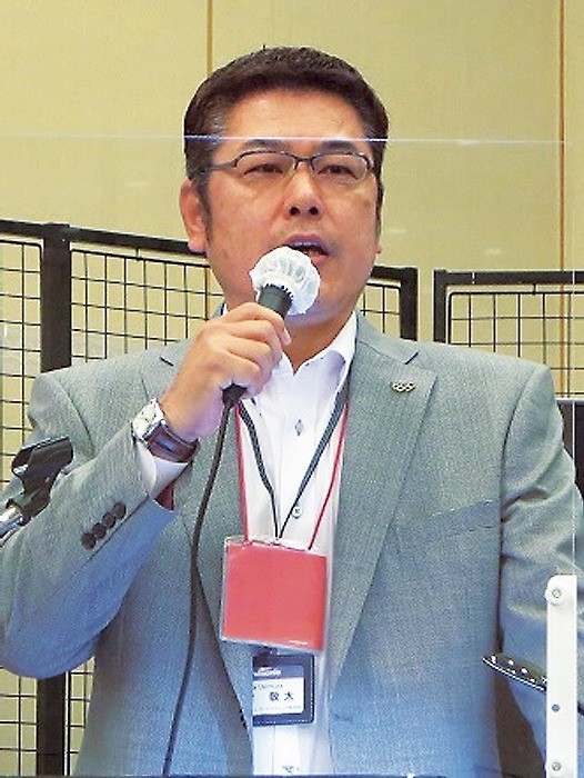 新規客獲得の事例を紹介した植村社長