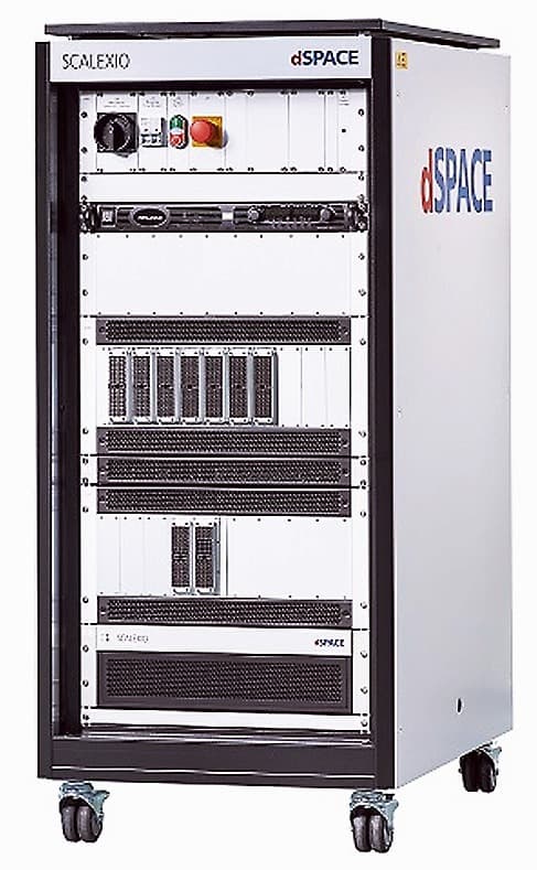 dSPACE のSCALEXIOラックシステム