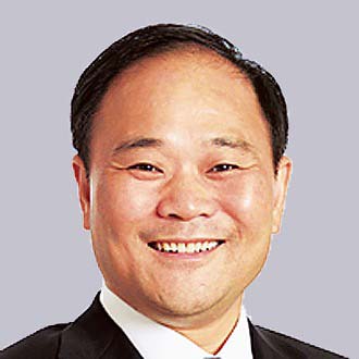 李 会長