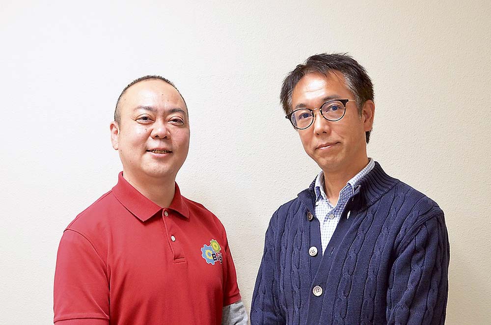 佐藤課長代理（右）と森田社長