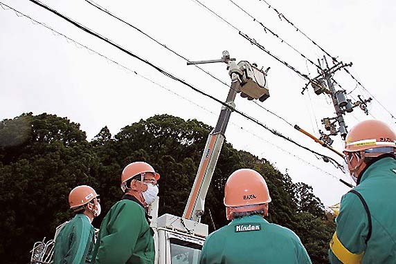 きんでんが厳寒期現場激励パトロール実施上坂隆勇社長が施工現場訪問 | 電波新聞デジタル