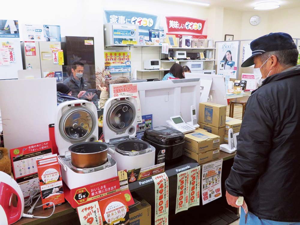 個展では炊飯器も好調だった