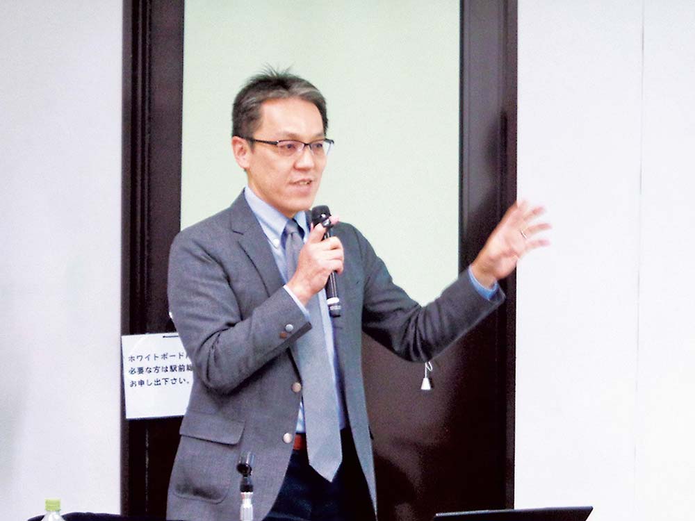 登壇した櫻木笑倍繁盛事業部長