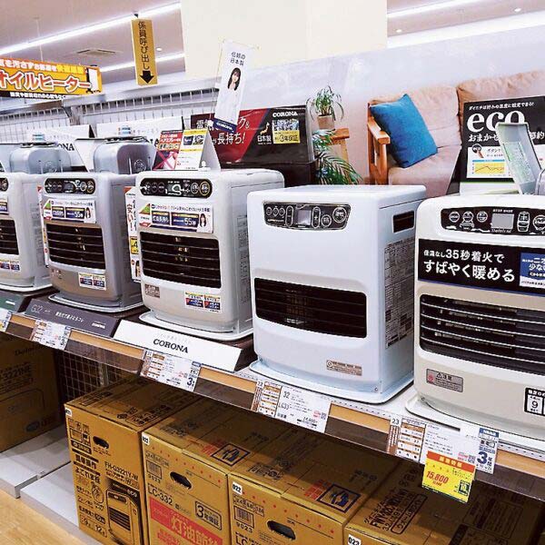 【石油暖房機特集】素早い点火と高い暖房能力で石油ファンヒーター人気