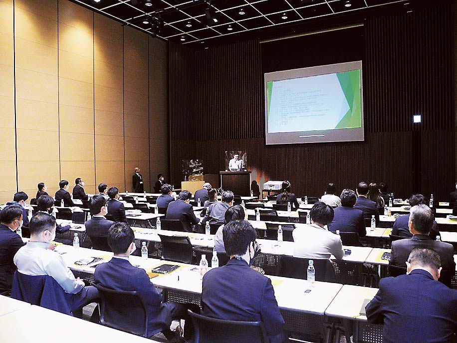 セミナーイベントでは、東洋計測器の八巻秀次社長が冒頭であいさつ