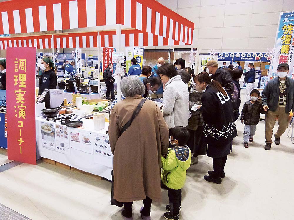 調理家電の実演コーナー