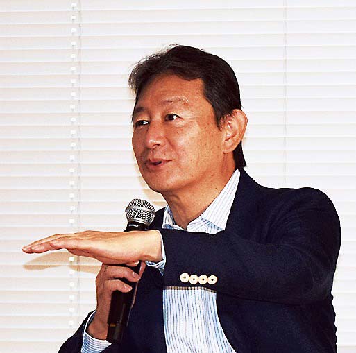 AWSジャパンの岩田本部長