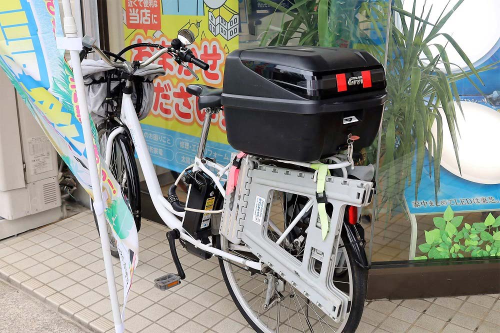 得意客訪問で大活躍の電動自転車