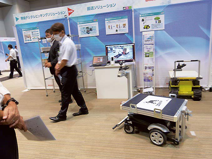 自動で追従する協働運搬ロボットのサウザー