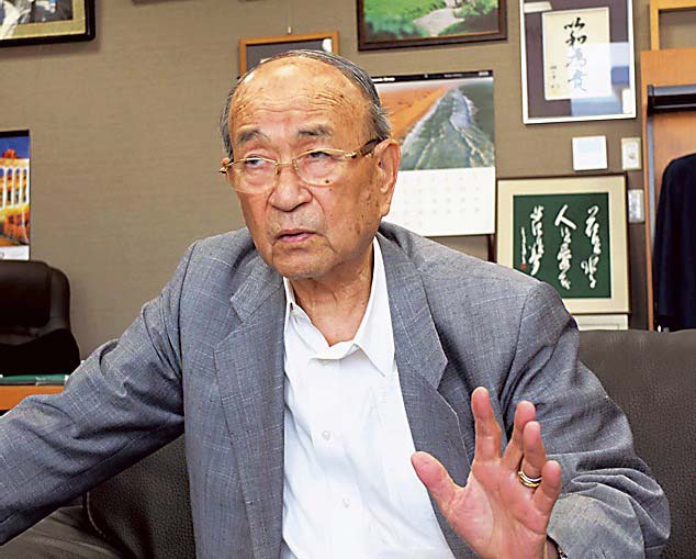 補助金活用の重要性を説く北原会長