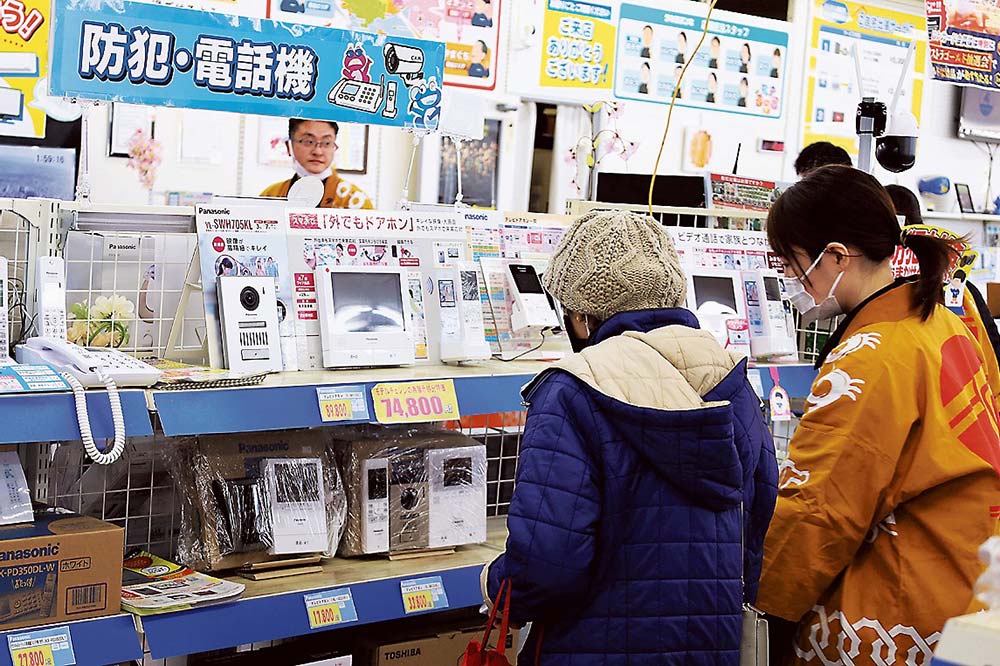 朝から店内には人が絶えなかった