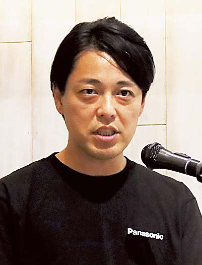 発表する石毛課長