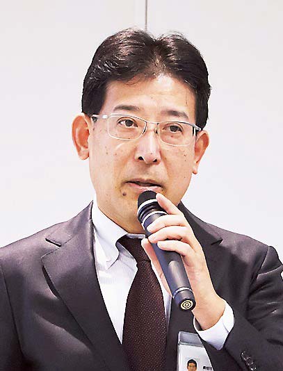 長谷川氏