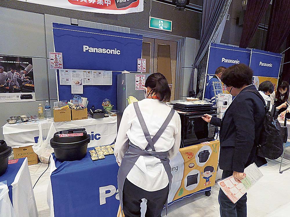 ビストロに関心を持つお客が多かった