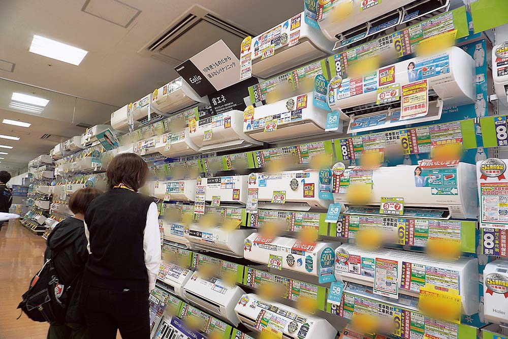 オープン当日はエアコンなど大型家電の販売が好調だった