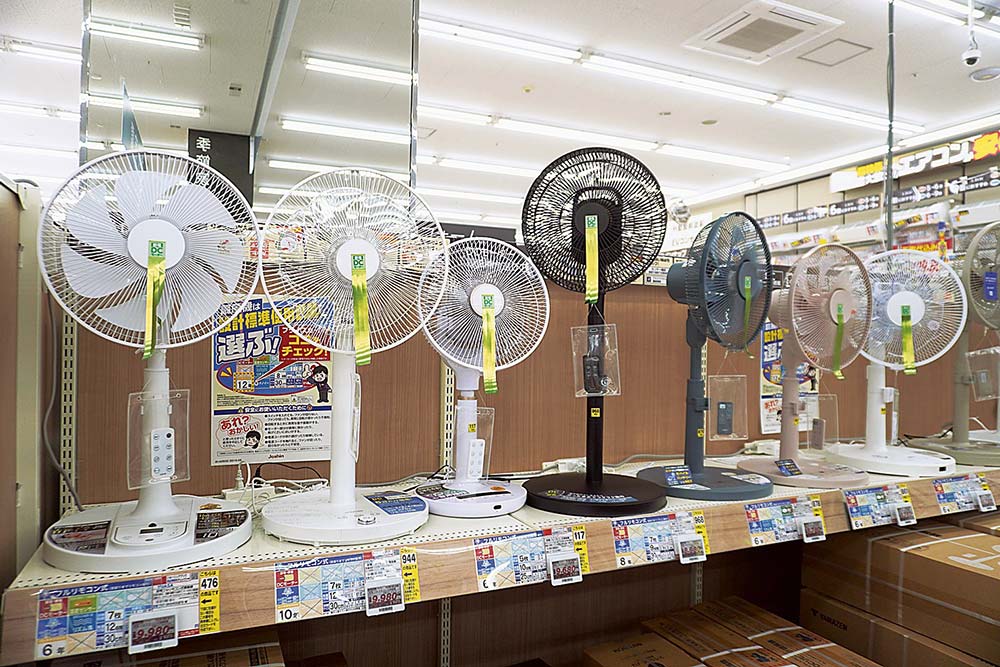 上新電機大日イオンモール店は早めの訴求で扇風機が好調