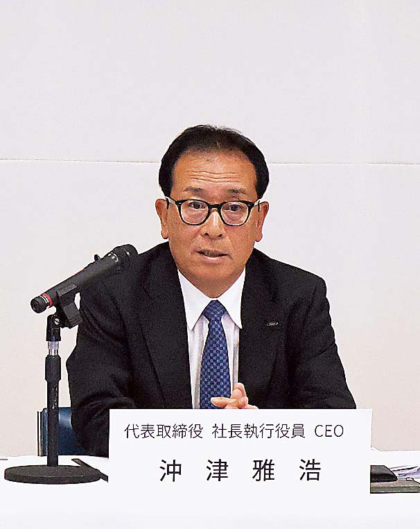 再成長・飛躍へと強い決意で臨むシャープの沖津社長