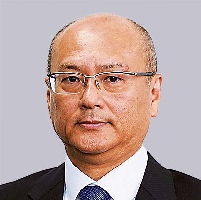 井手常務