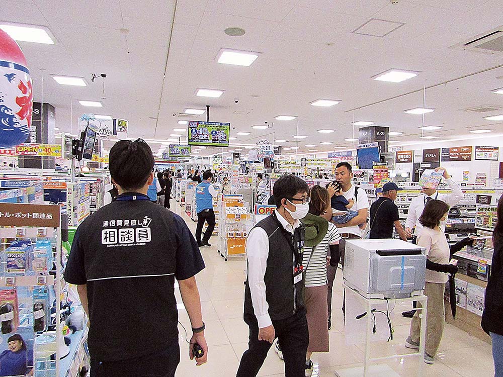 オープン直後の店内