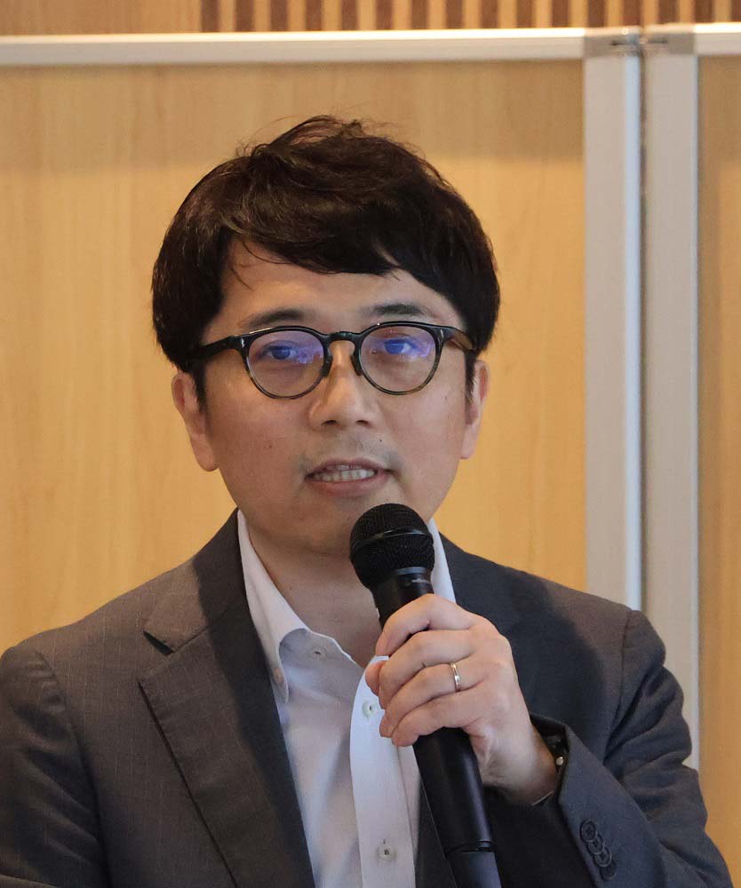 長沢 副統括部長
