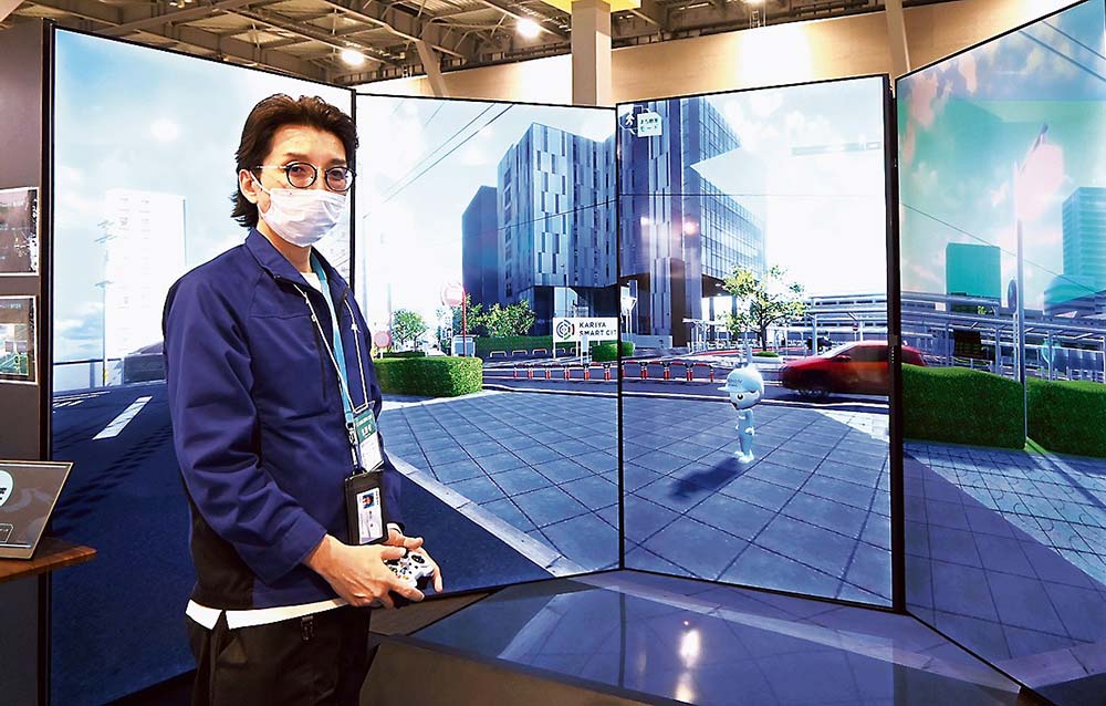 刈谷駅前を再現したバーチャル空間。移動しながら危険な場所を体験でき、まちづくりに生かしている