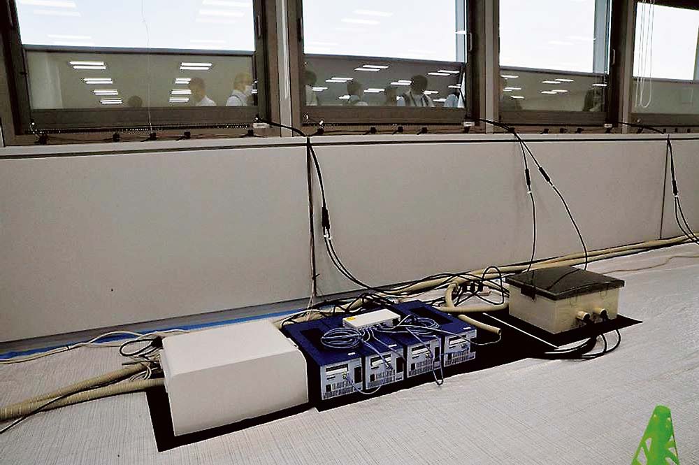 BIPV内窓で発電した電力をmppt電子負荷装置で測定