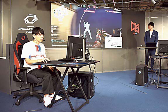 シャープはeスポーツを通じ、若い世代にプラズマクラスター技術を知ってもらう機会を増やしていく