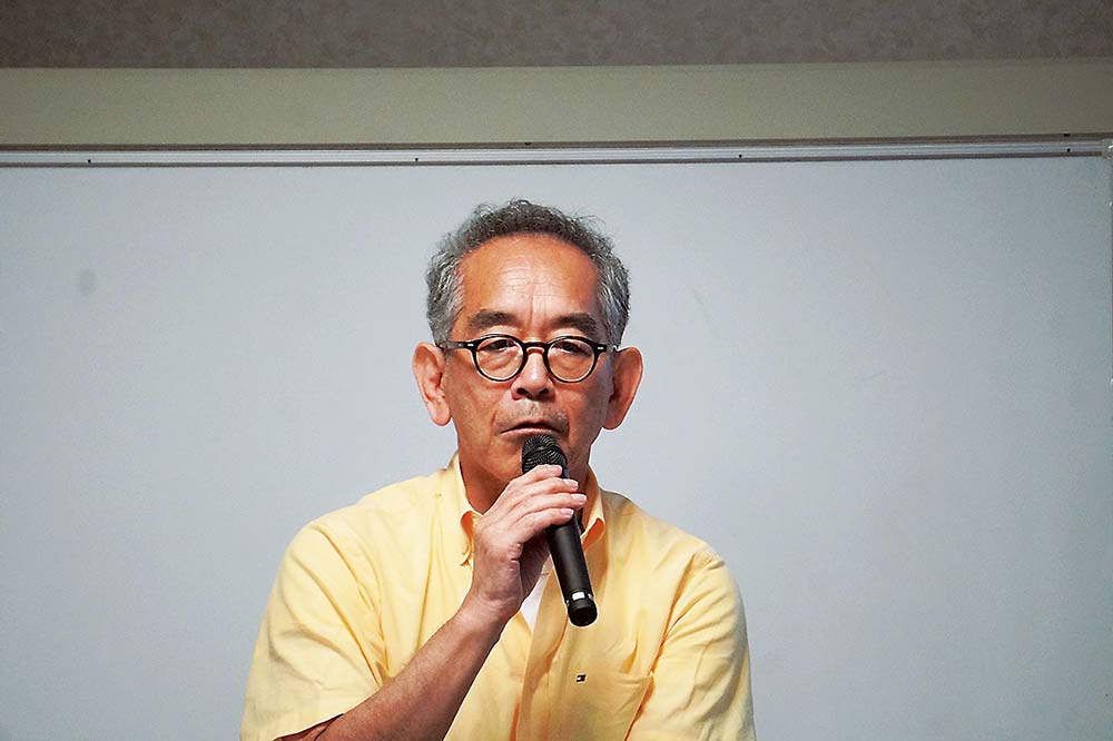 講演を行った八巻氏