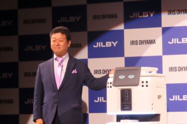 アイリスオーヤマ、AI実装の清掃ロボット投入へ　NTT西日本と提携