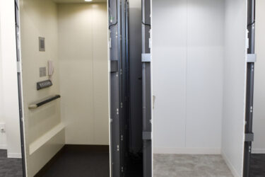 パナソニック　小規模施設向けエレベーター新型、業界最大のルーム内空間　１カ月の短納期実現