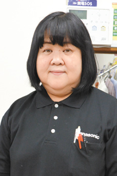 亀水晴代夫人
