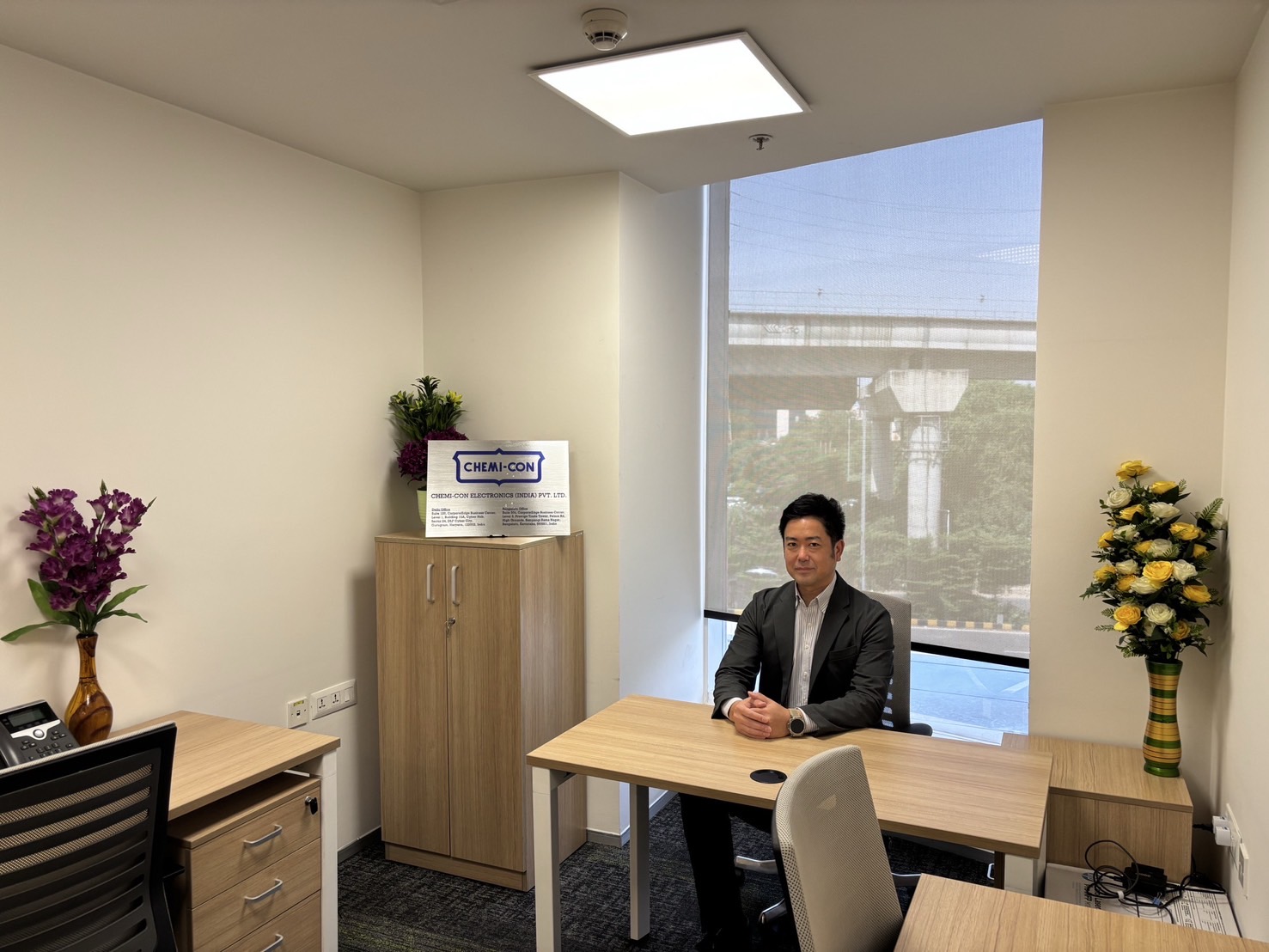 インド新会社の磯畑MD(デリー本社にて撮影)