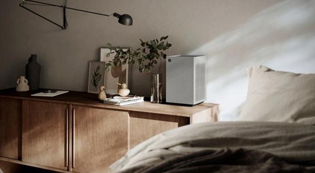 運転音、サイズ感、本格的な性能を併せ持つ空気清浄機の新シリーズを立ち上げる