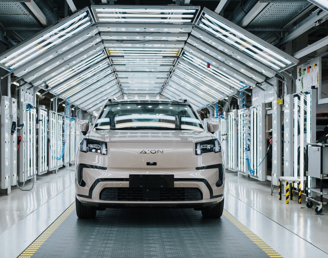 グラーツ工場で量産するGACのSUV「AION V」