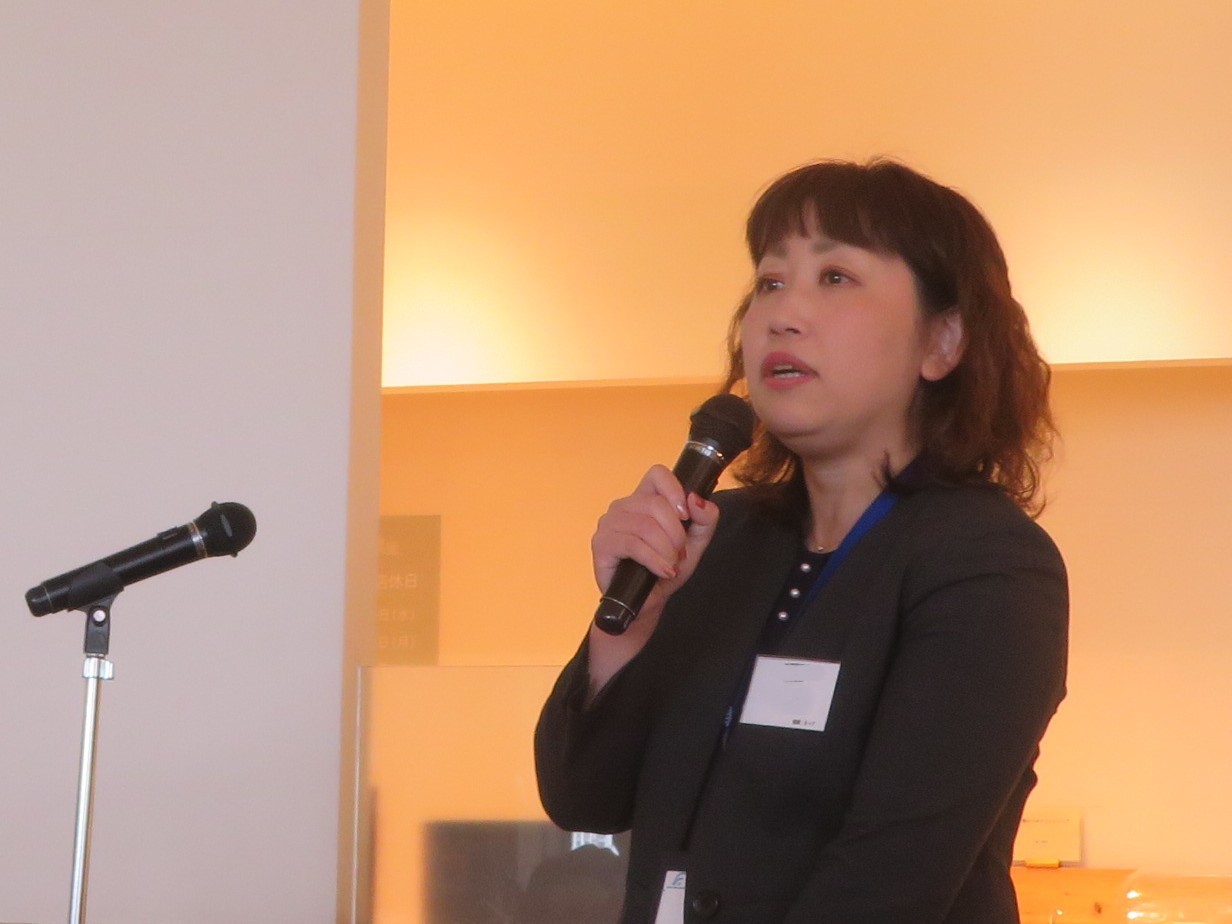 基調講演に登壇した野田支店長