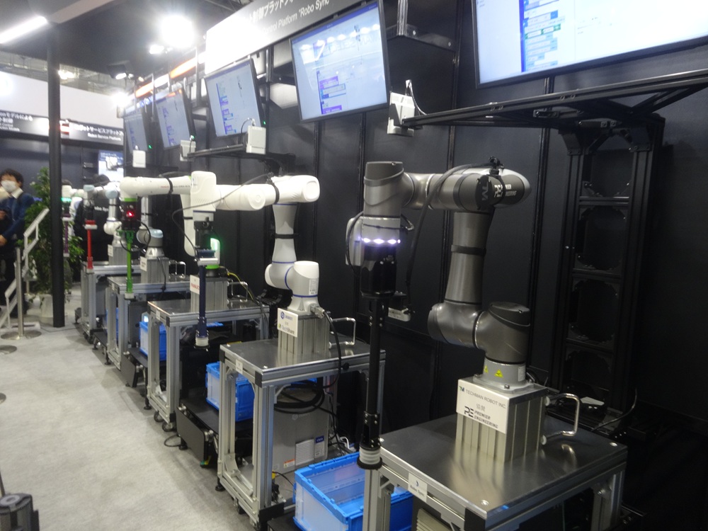 パナソニックのメーカーを横断できるロボット制御プラットフォーム「Robo Sync」