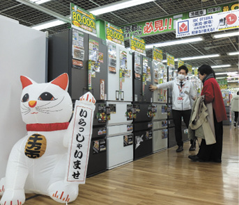 冷蔵庫など大型家電の販売も伸びた（LABI池袋本店）　