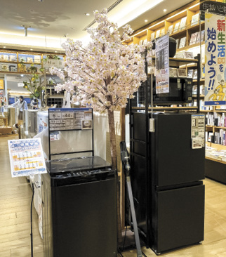 新生活向けに黒でそろえたセット（エディオン蔦屋家電）