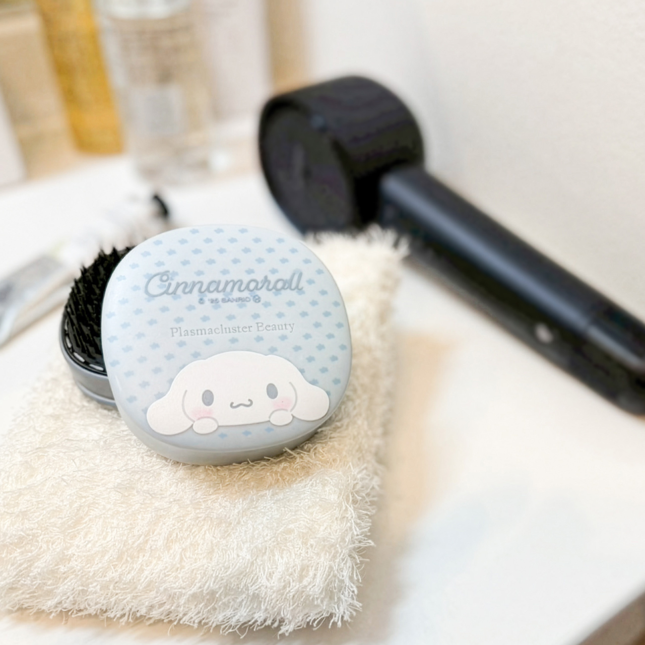 サンリオキャラクターの限定ヘアブラシ、シャープが2月に発売 | 電波