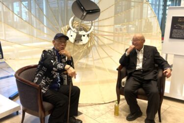 ガンダム・富野監督とQPS研究所・八坂ファウンダーが対談　九州経済産業局の知財フォーラムで