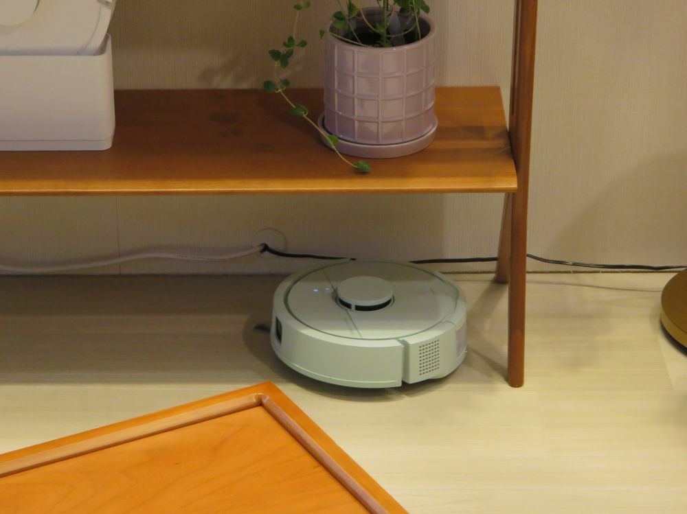 狭いすき間にも入って掃除できる