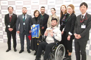 島津製作所、ウクライナ政府と障がい者雇用で意見交換