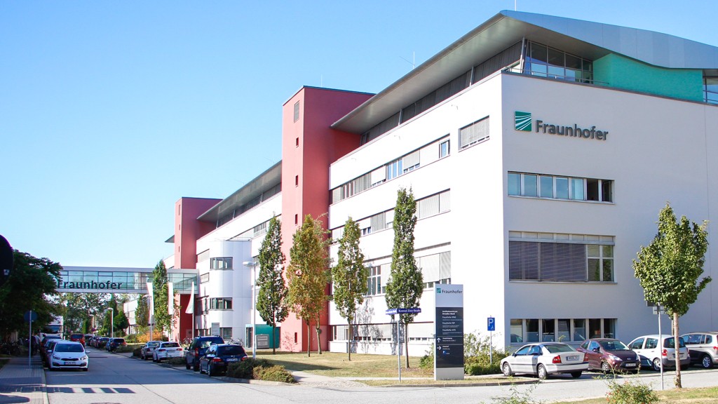 独北部のドレスデンにあるフラウンホーファーIPMSの本部