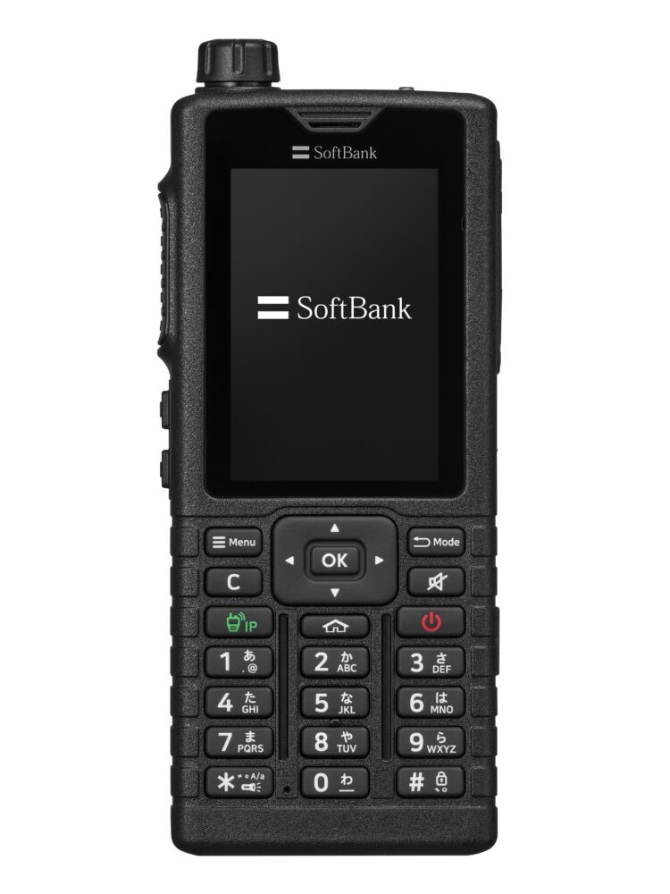 ソフトバンク、デュアルSIM対応のハンディー型業務用IP無線機を発売　西菱電機と共同開発 