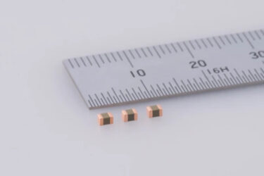 太陽誘電は増収増益、サーバー用コンデンサーやスマホ用インダクター伸びる