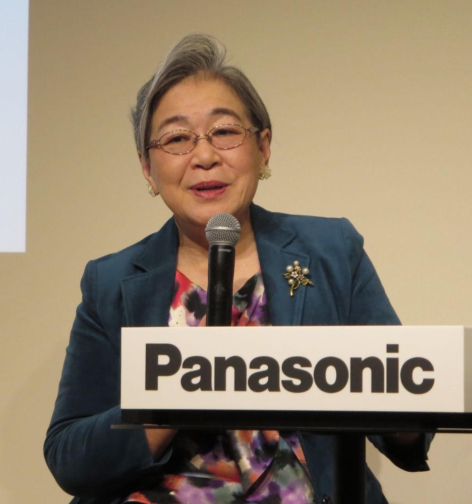 経済ジャーナリストの荻原氏