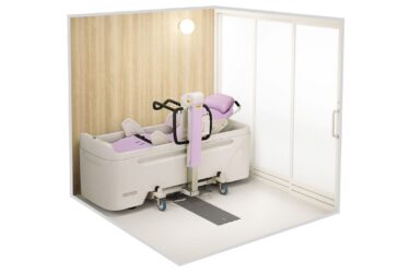浴槽省いた小型シャワールーム、高齢者施設向けユニットバス発売　パナソニック