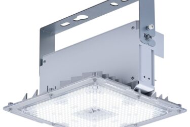 業界初「バネ式保持具」採用、高天井LED照明の新製品　東芝ライテック