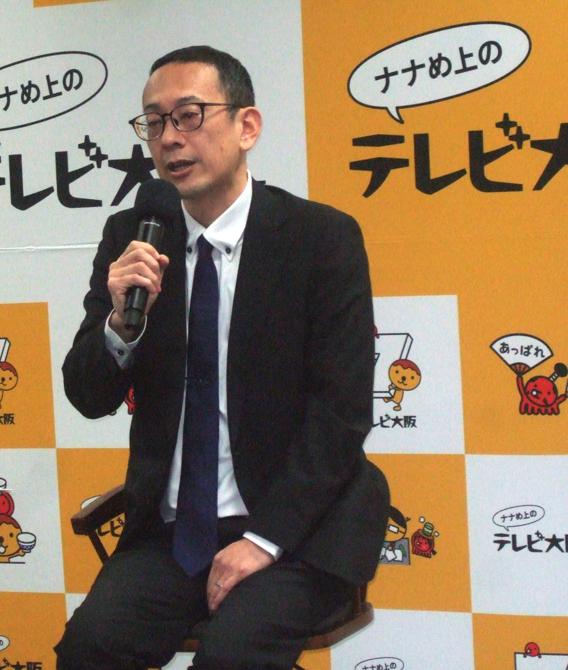 「制作費総額1億円を用意する」と語る羽柴康晴編成部長